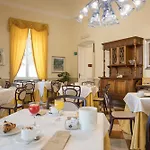 Hotel Ena 3*