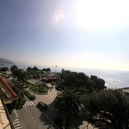 酒店 埃纳酒店 阿伦扎诺