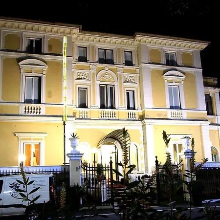 埃纳酒店 阿伦扎诺