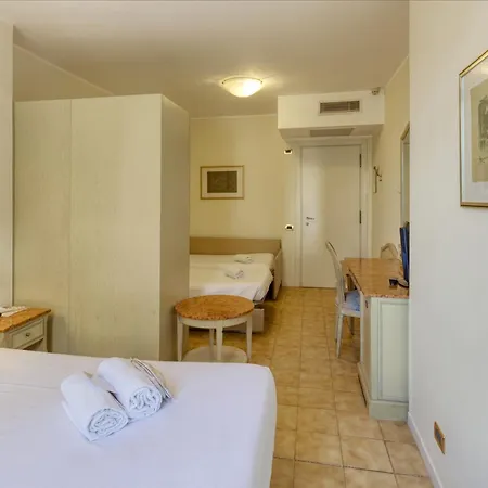 Hotel Ena