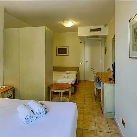 Hotel Ena