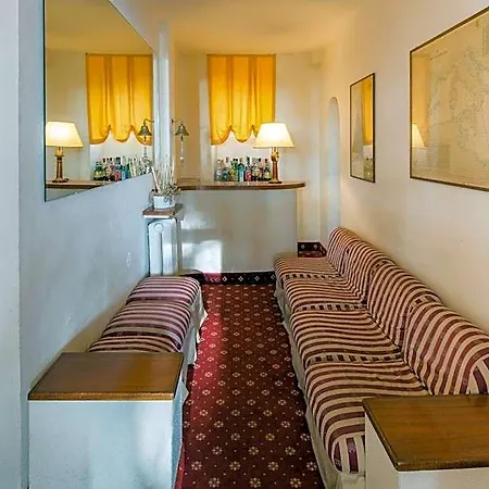 Ena Hotel 3*